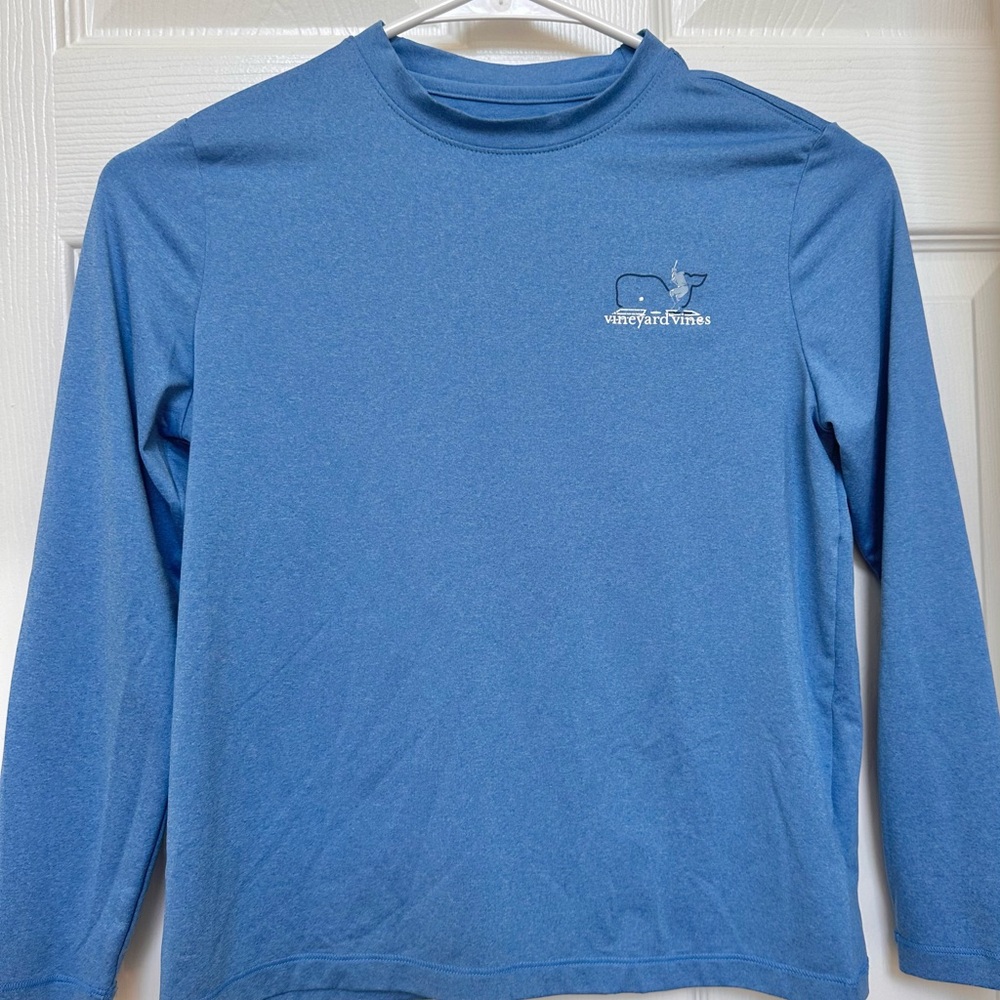 Boys Vineyard Vines performance fabric, long sleeve t-shirt w/baseball graphics